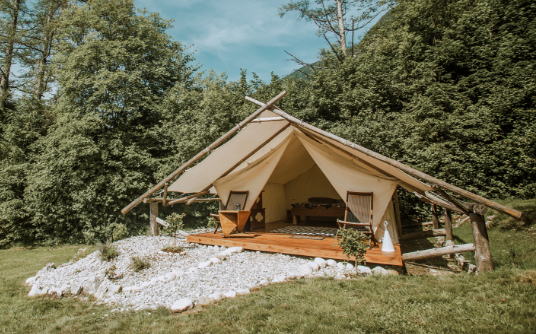 Safari tents